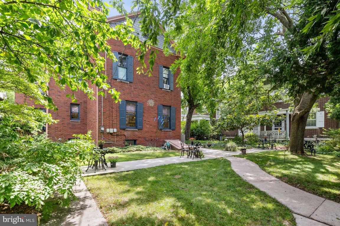 224 Broadway Hanover, PA 17331 - Photo 88 of 103