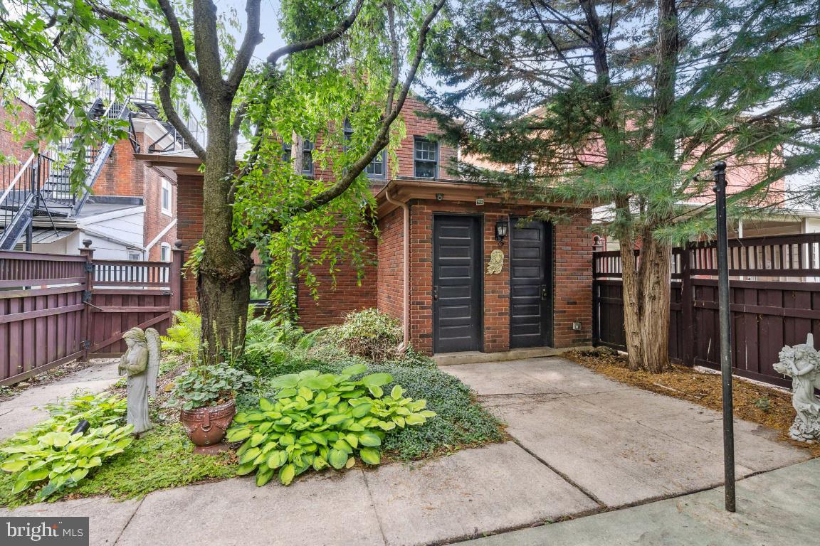 224 Broadway Hanover, PA 17331 - Photo 94 of 103