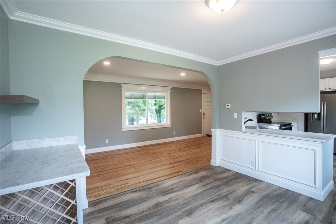 7730 Hoertz Road Cleveland, OH 44134 - Photo 19 of 38