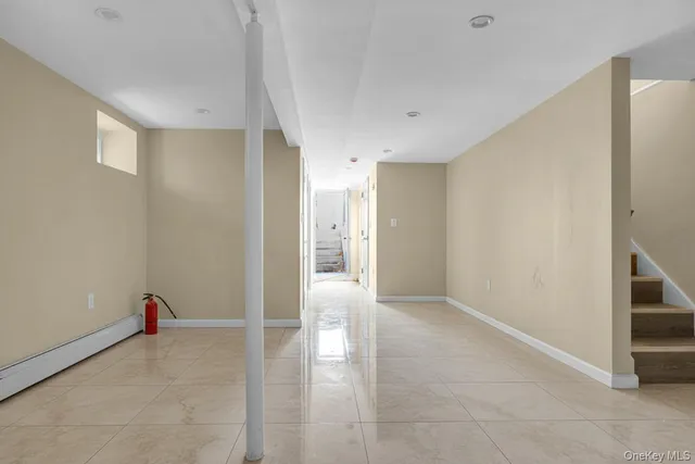 $979,000 | 110-34 214th Street | Bellaire Estates