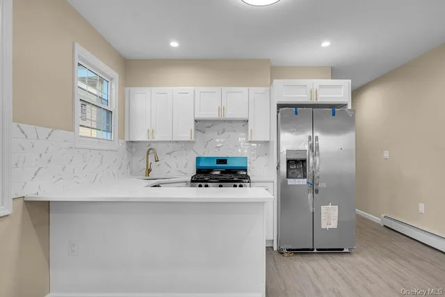 $979,000 | 110-34 214th Street | Bellaire Estates