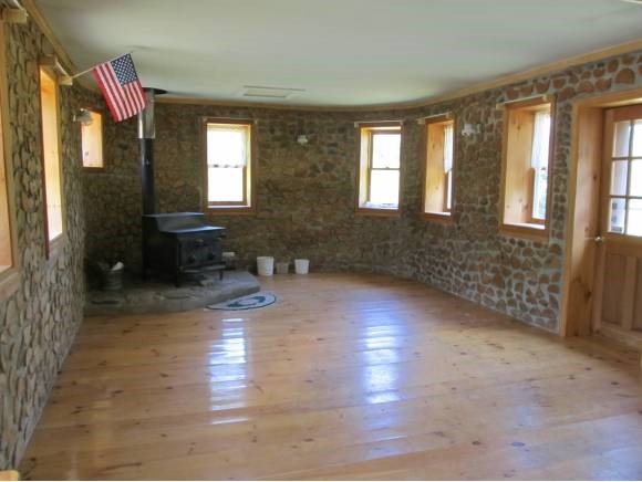297 Graham Road Bloomfield, VT 05905 - Photo 4 of 24 Gallery Image 4