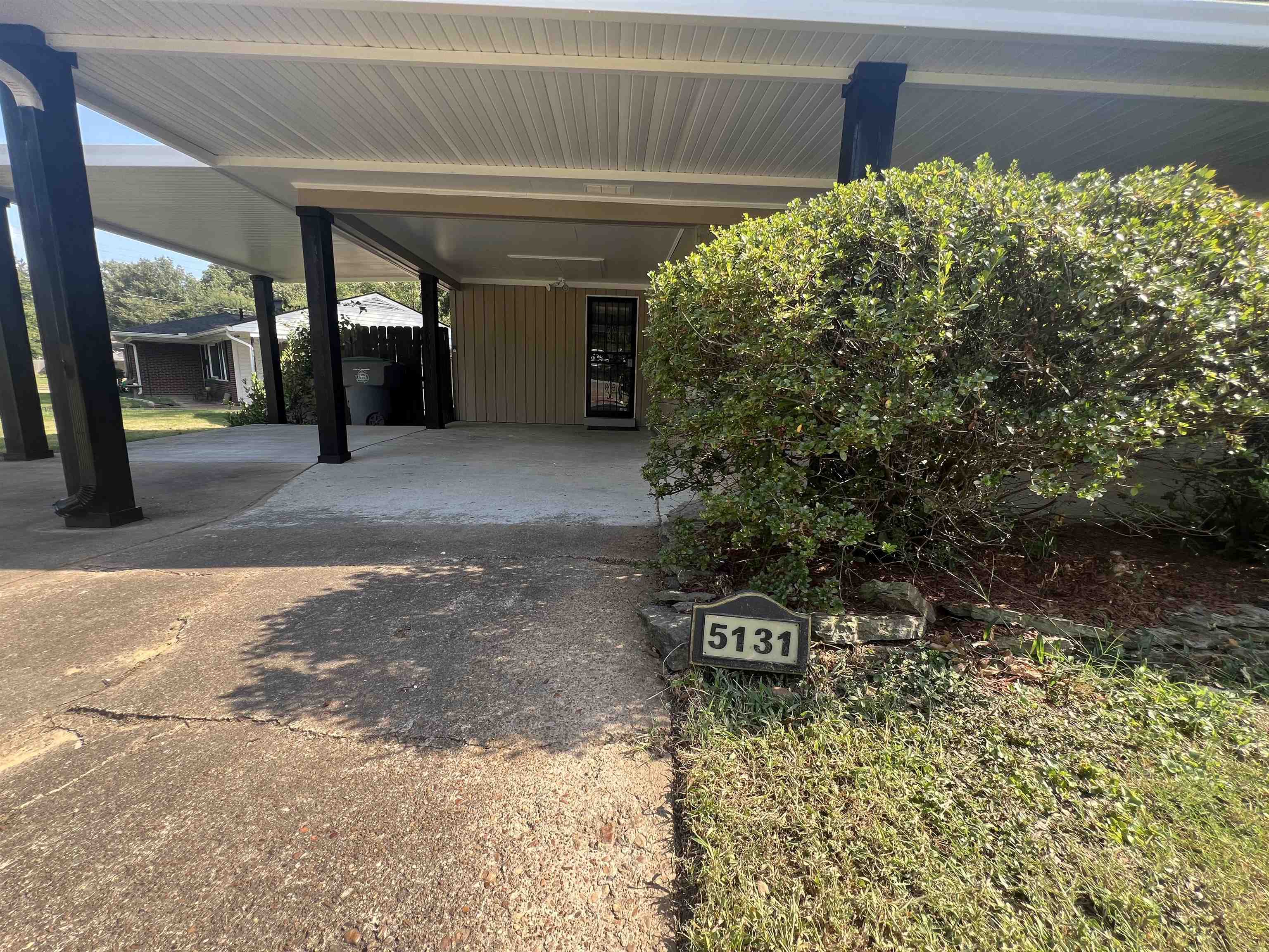 5131 Verne Road Memphis, TN 38117 - Photo 3 of 35