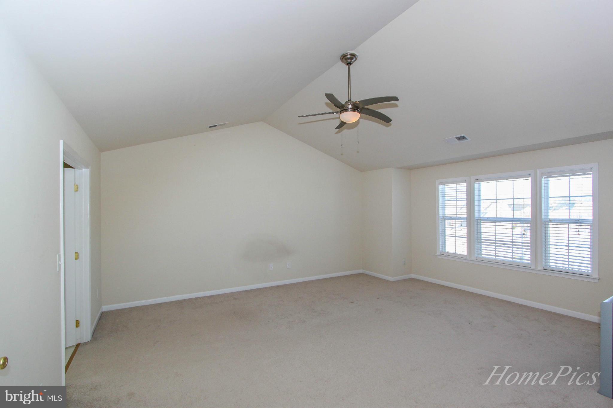 100 Rippling Waters Way Falling Waters, WV 25419 - Photo 11 of 30 Bedroom (Master)