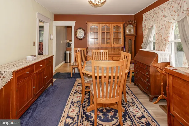 $379,999 | 4 West Homestead Avenue, Collingswood, NJ 08108