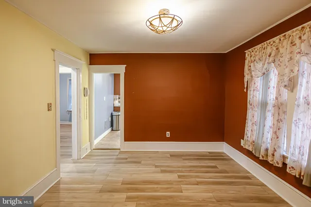 $376,000 | 4 West Homestead Avenue, Collingswood, NJ 08108