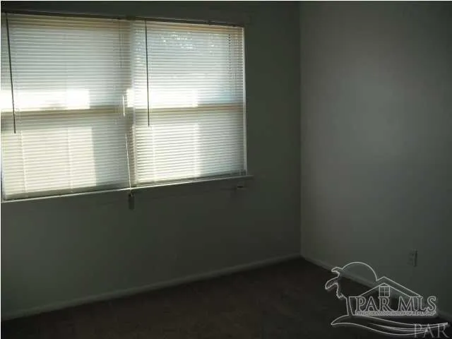 $1,200 | 701 East Montclair Road, Pensacola, FL 32505