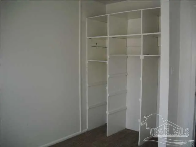 $1,200 | 701 East Montclair Road, Pensacola, FL 32505