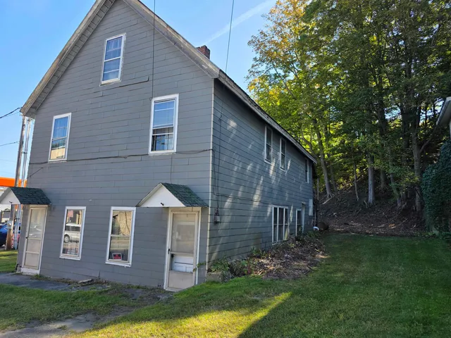 $99,500 | 16 South Main Street, Randolph, VT 05060