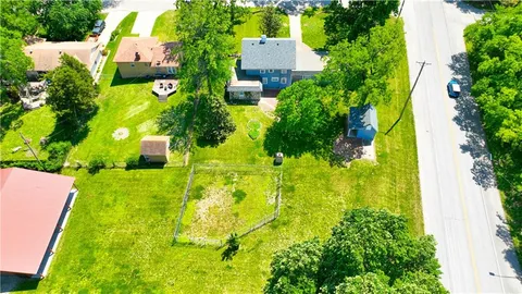 $355,000 | 9502 East Linwood Boulevard, Independence, MO 64052
