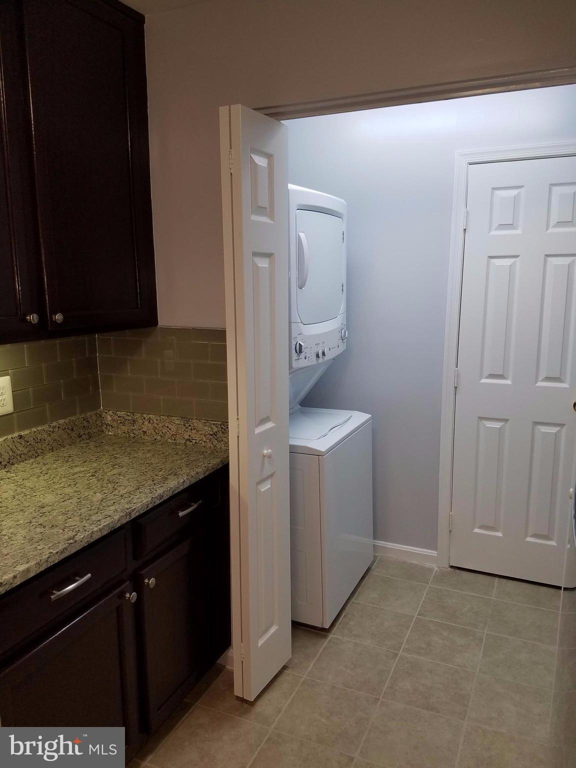 11405 Windleaf Court, Unit A Reston, VA 20194 - Photo 10 of 22 Kitchen