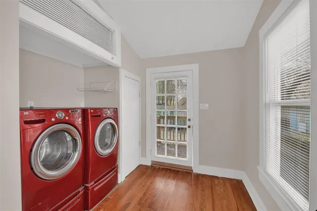 $3,400 | 809 East Riverside Drive, Austin, TX 78704