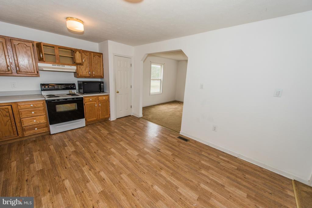 2474 Oregon Hollow Road Front Royal, VA 22630 - Photo 14 of 29 Kitchen