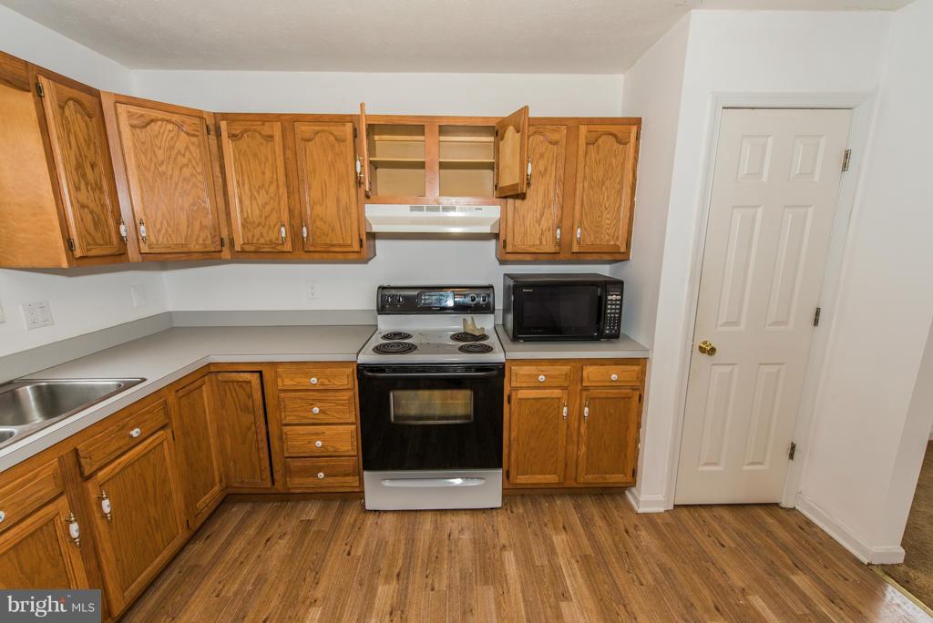 2474 Oregon Hollow Road Front Royal, VA 22630 - Photo 16 of 29 Kitchen