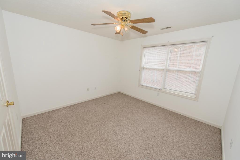 2474 Oregon Hollow Road Front Royal, VA 22630 - Photo 20 of 29 Bedroom