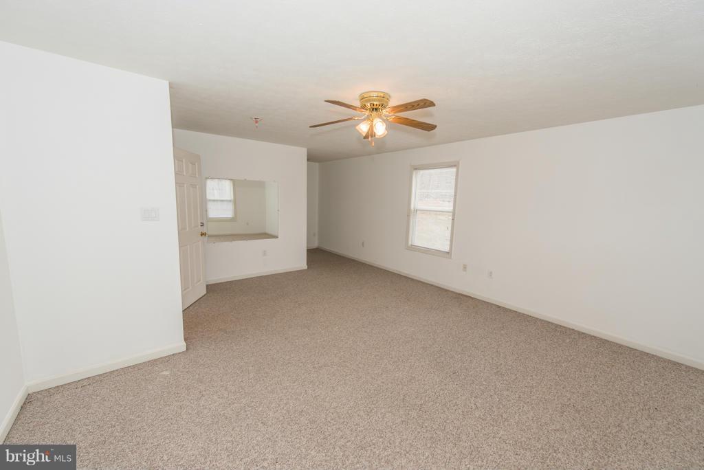 2474 Oregon Hollow Road Front Royal, VA 22630 - Photo 21 of 29 Bedroom (Master)
