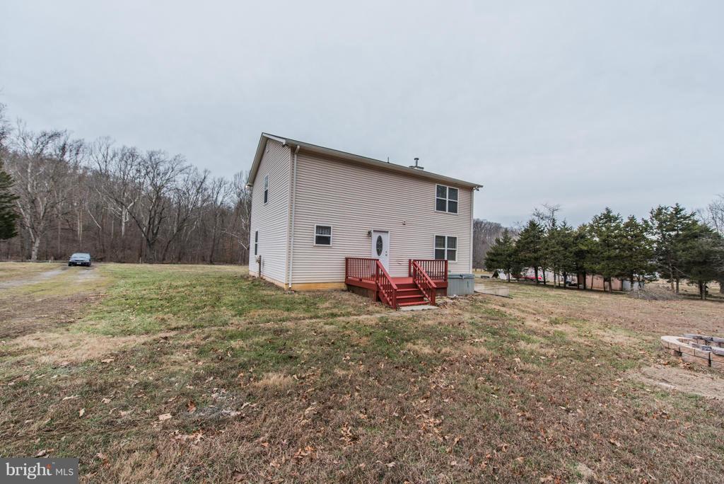 2474 Oregon Hollow Road Front Royal, VA 22630 - Photo 27 of 29 Exterior (Rear)