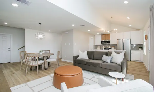 $1,750 | 2717 Discovery Trails, Conroe, TX 77301