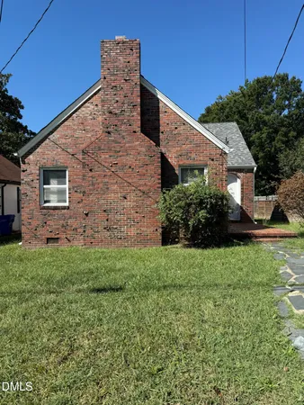 $285,000 | 2705 North Roxboro Street, Durham, NC 27704