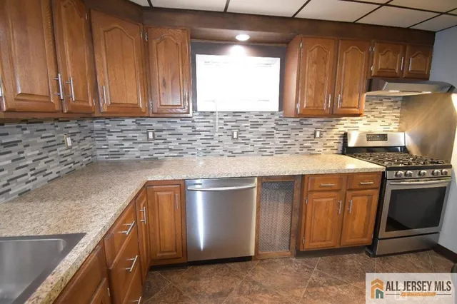 $2,450 | 99 Main Street, Unit E, Sayreville, NJ 08872