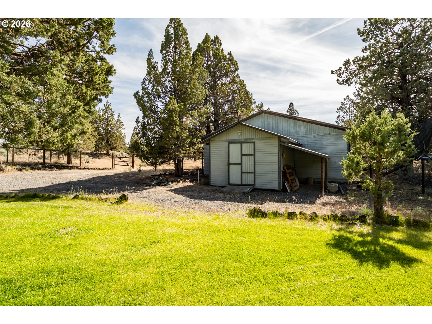 64507 McGrath Road Bend, OR 97701 - Photo 42 of 46