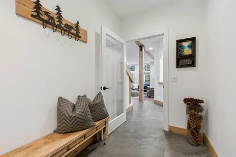 $2,395,000 | 11114 Mougle Lane, Truckee, CA 96161