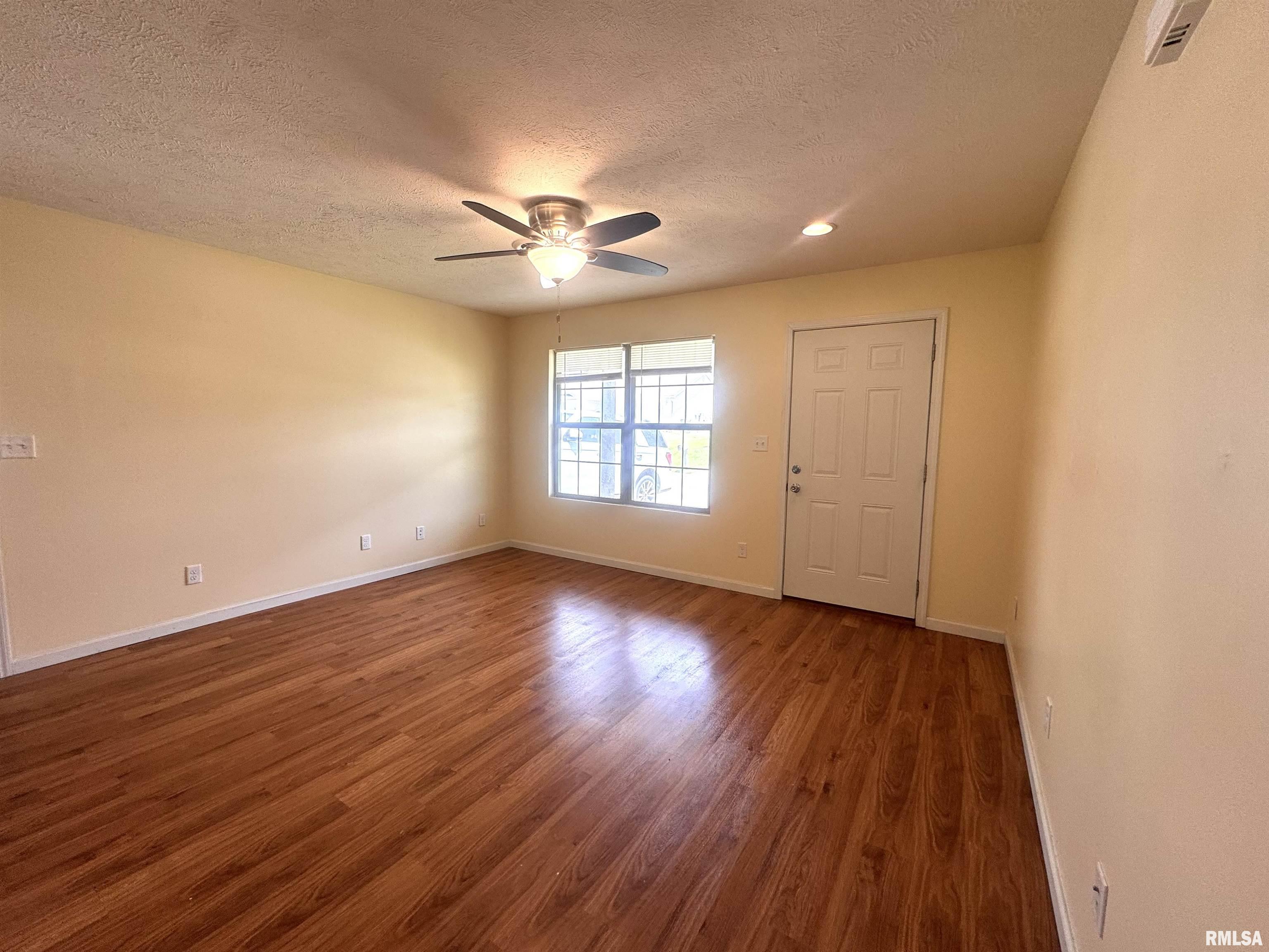 1815 Bridge Street Marion, IL 62959 - Photo 7 of 15