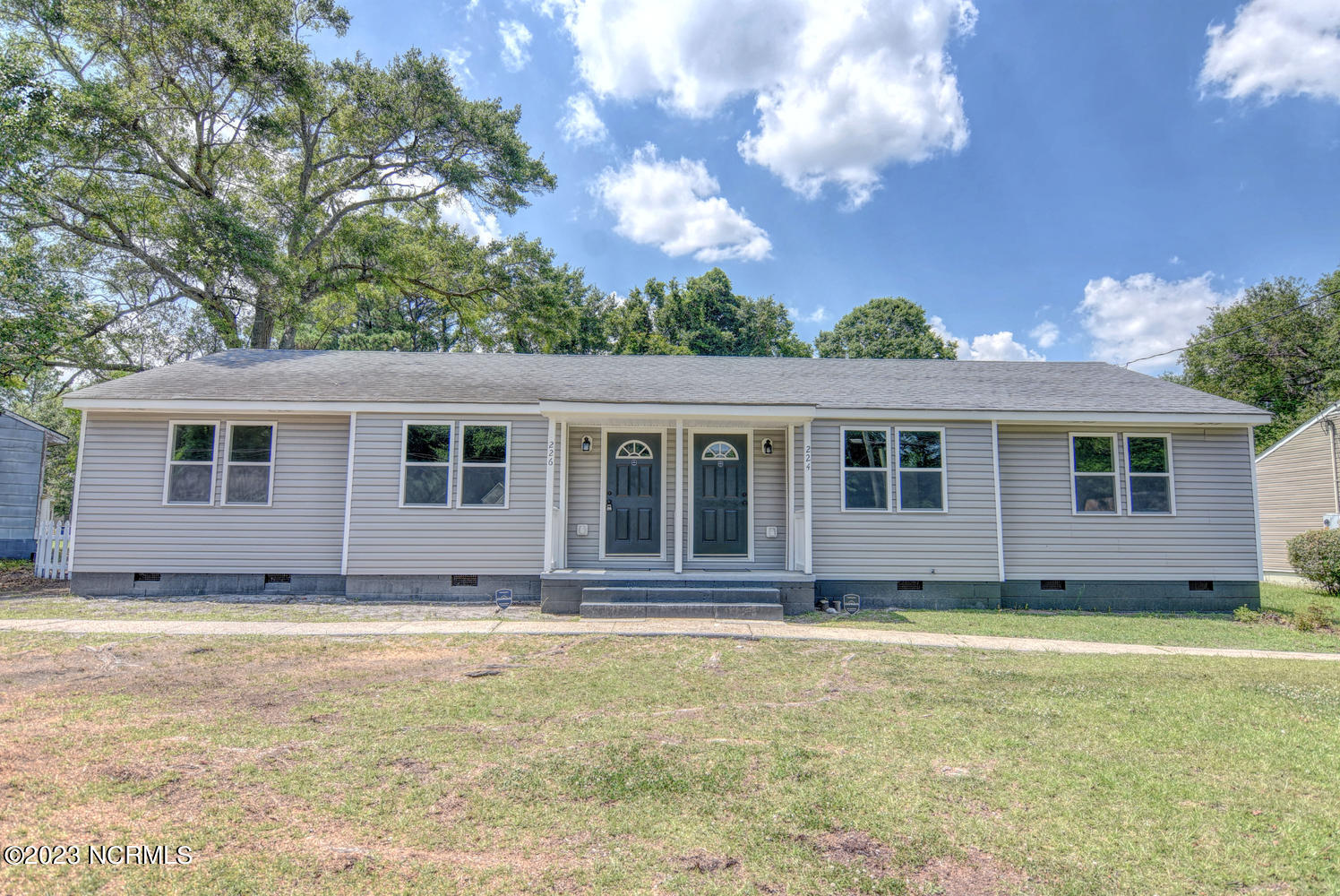 224 York Street Jacksonville, NC 28540 - Photo 1 of 10 front of home