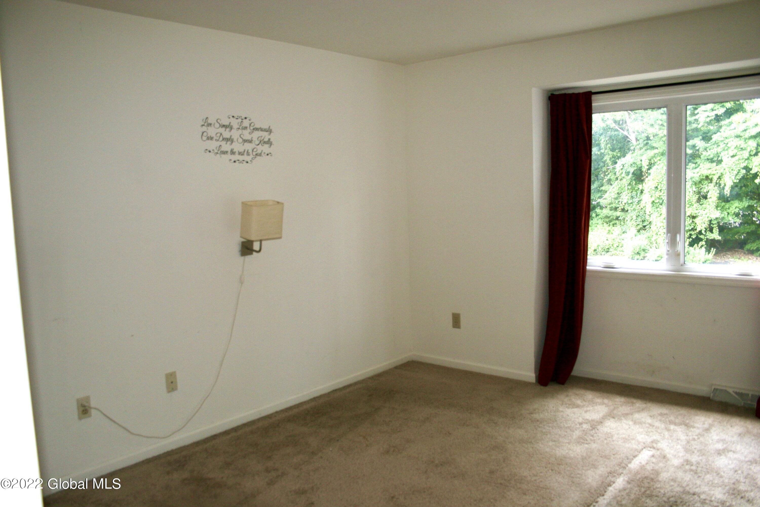 2025 Rosedale Way Guilderland, NY 12303 - Photo 13 of 26 IMG_6965