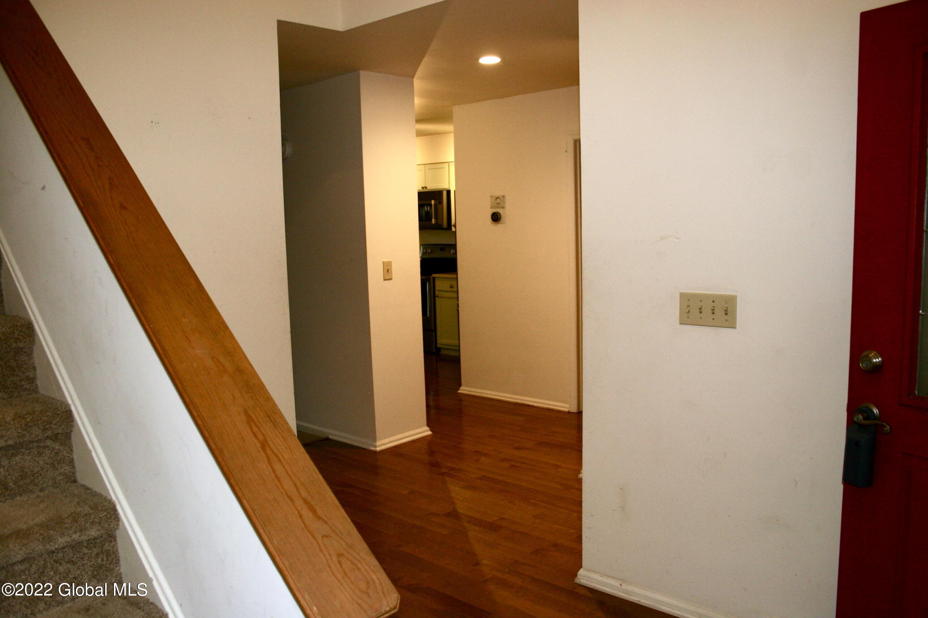 2025 Rosedale Way Guilderland, NY 12303 - Photo 5 of 26 IMG_6971