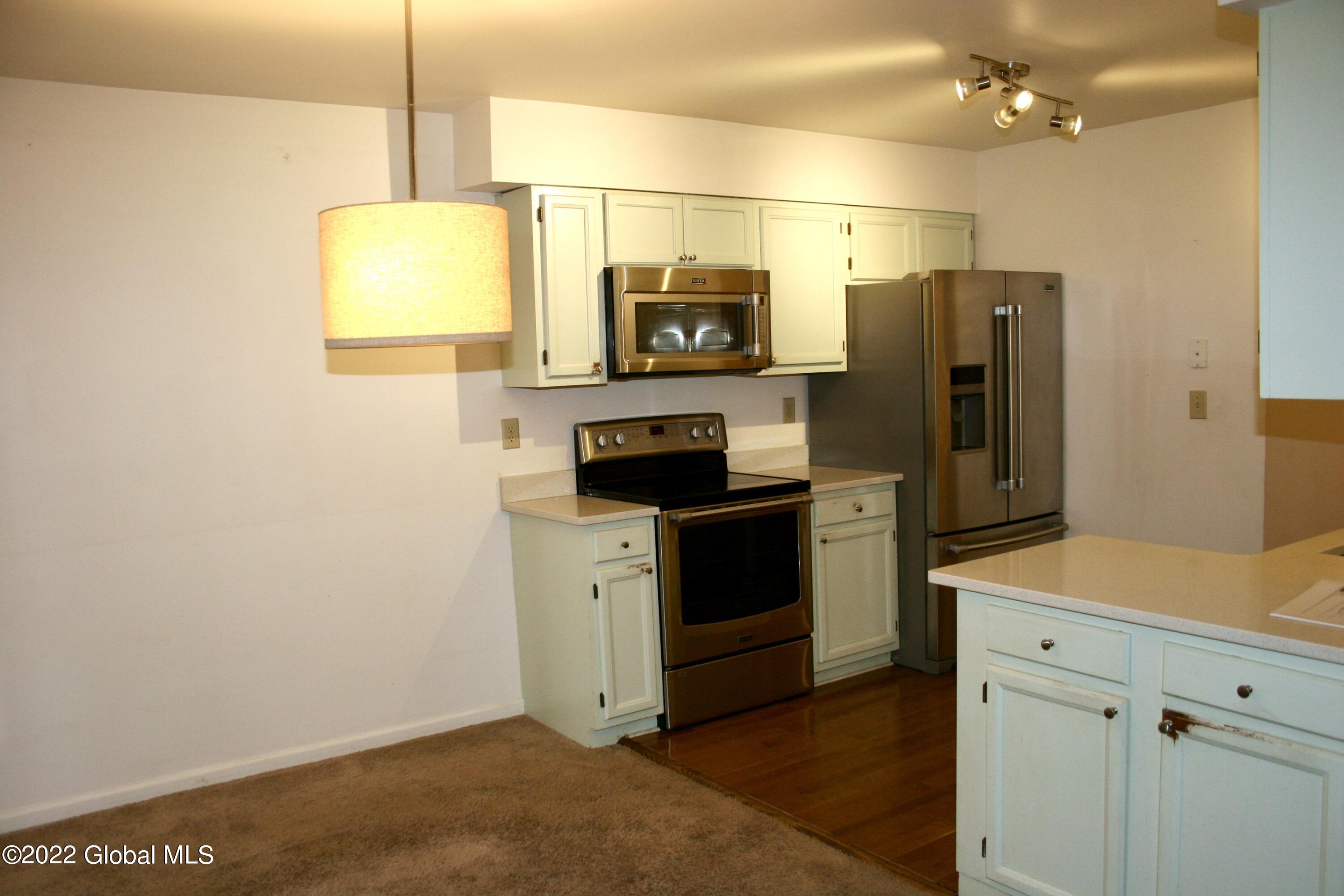 2025 Rosedale Way Guilderland, NY 12303 - Photo 7 of 26 IMG_6981