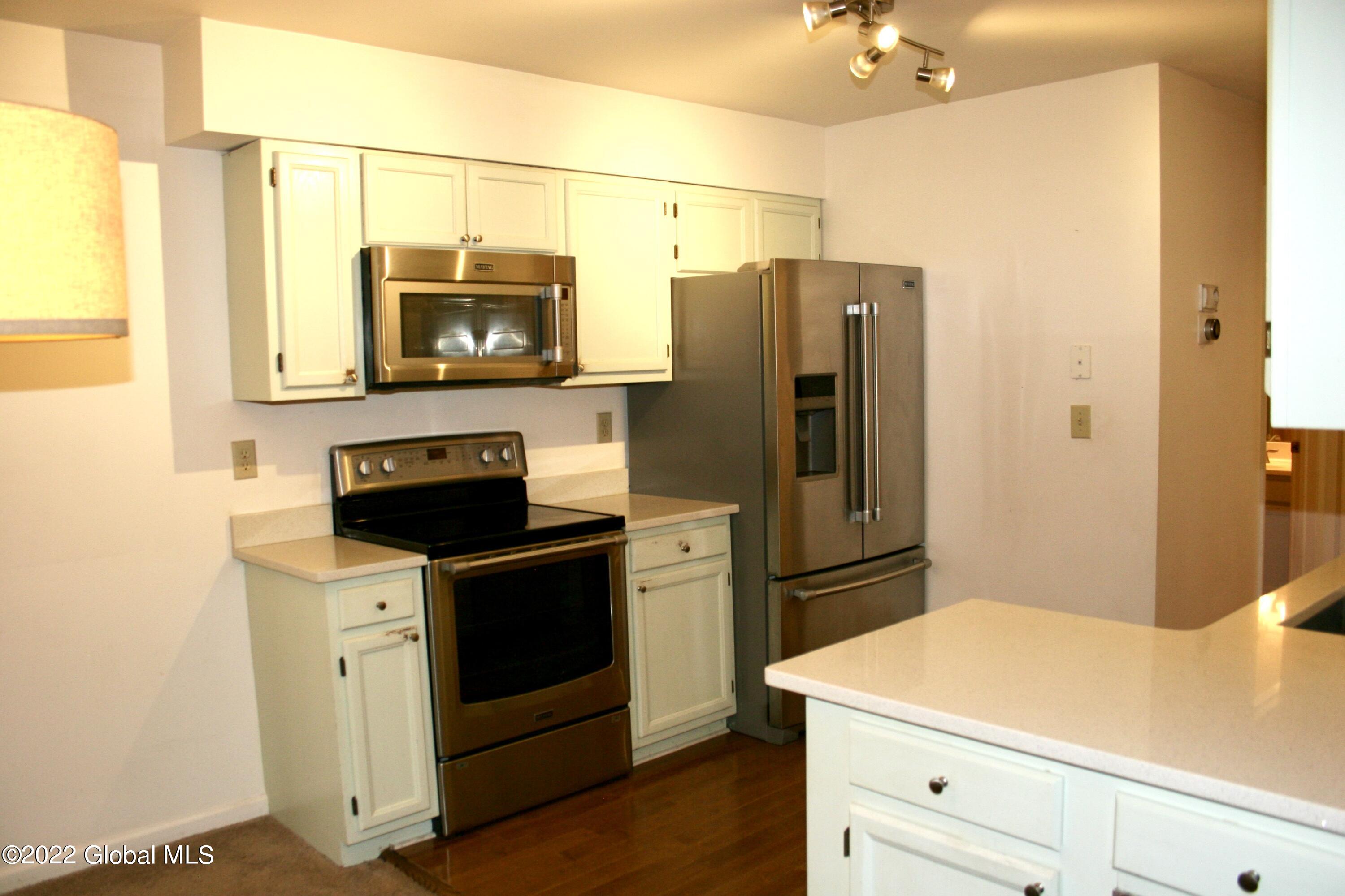 2025 Rosedale Way Guilderland, NY 12303 - Photo 8 of 26 IMG_6987