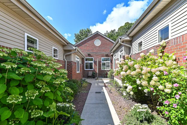 $349,900 | 18415 Wisconsin Avenue, Brookfield, WI 53045