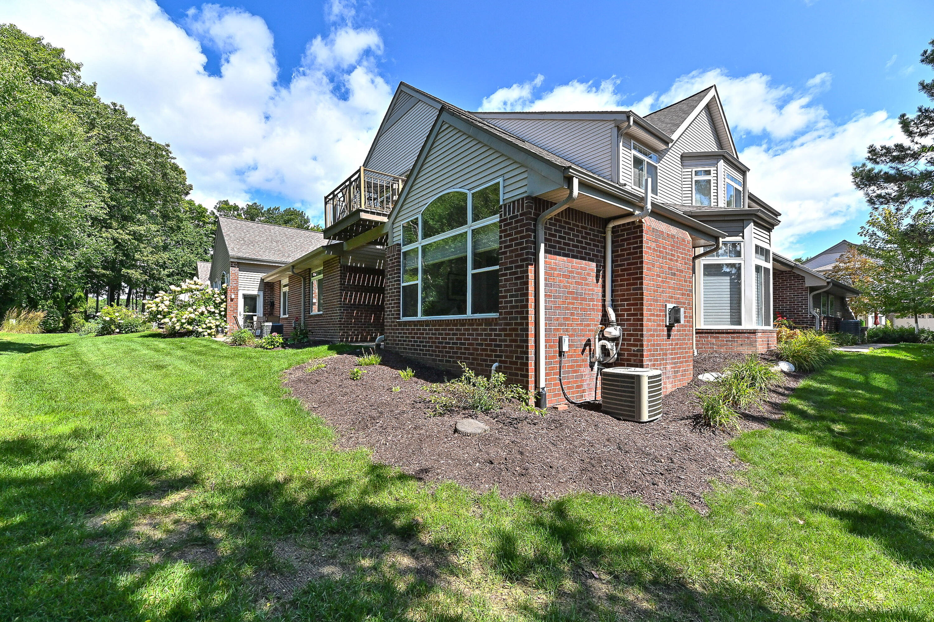 18415 Wisconsin Avenue Brookfield, WI 53045 - Photo 20 of 23 Wisconsin-33