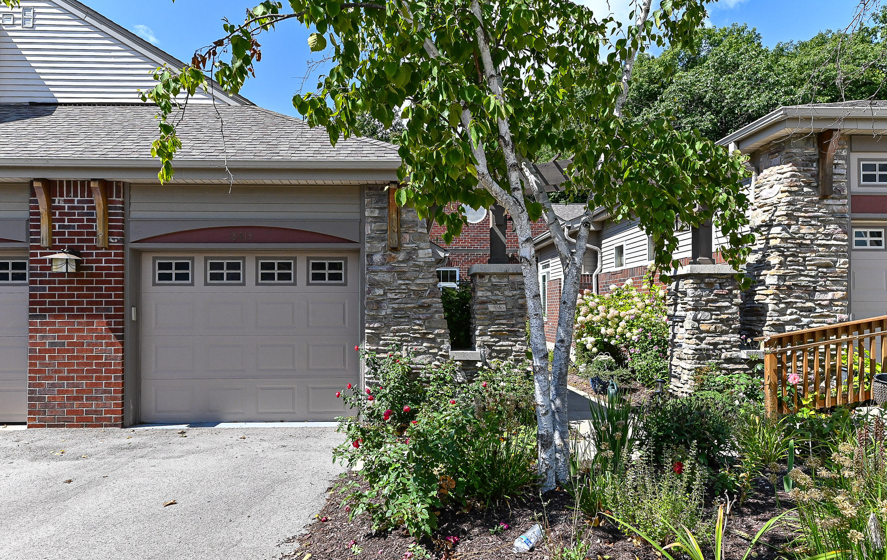 18415 Wisconsin Avenue Brookfield, WI 53045 - Photo 21 of 23 Wisconsin-35