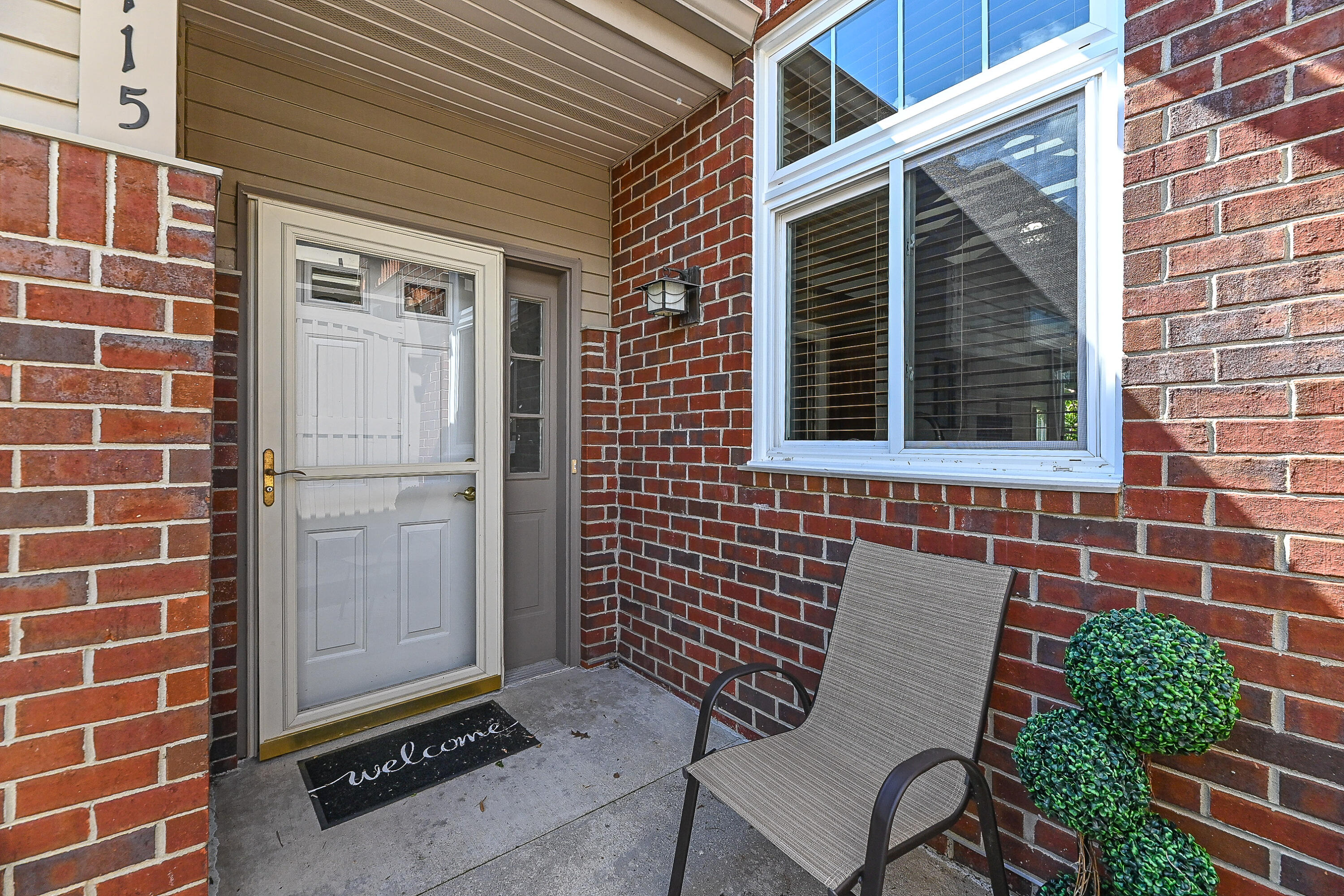 18415 Wisconsin Avenue Brookfield, WI 53045 - Photo 22 of 23 Wisconsin-5