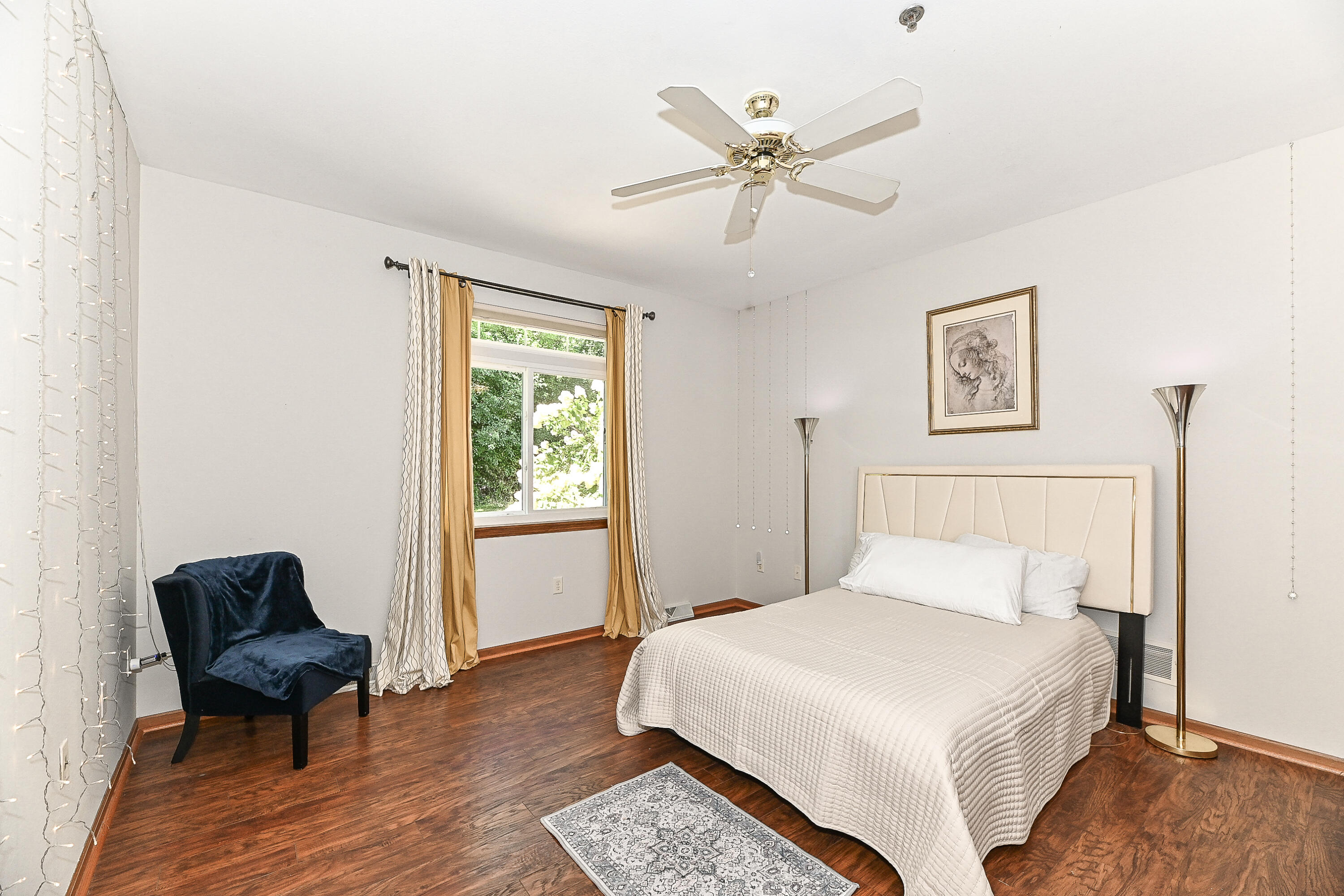 18415 Wisconsin Avenue Brookfield, WI 53045 - Photo 6 of 23 Master Bedroom