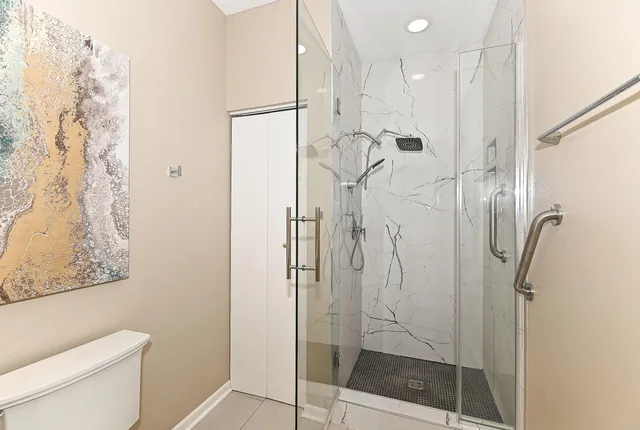 $324,900 | 18415 Wisconsin Avenue, Brookfield, WI 53045