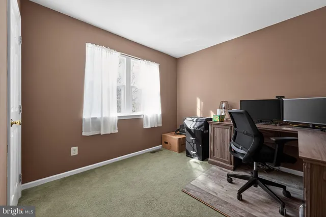 $415,000 | 196 Azalea Circle, Royersford, PA 19468