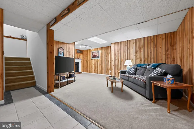 $415,000 | 196 Azalea Circle, Royersford, PA 19468