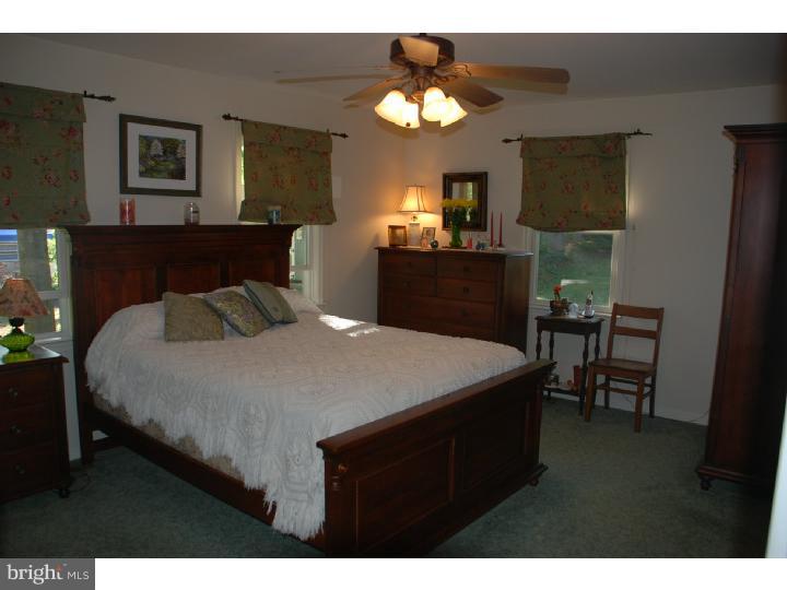 403 Chestnut Street Spring City, PA 19475 - Photo 12 of 25