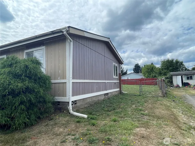 $210,000 | 821 G Street, Vader, WA 98593
