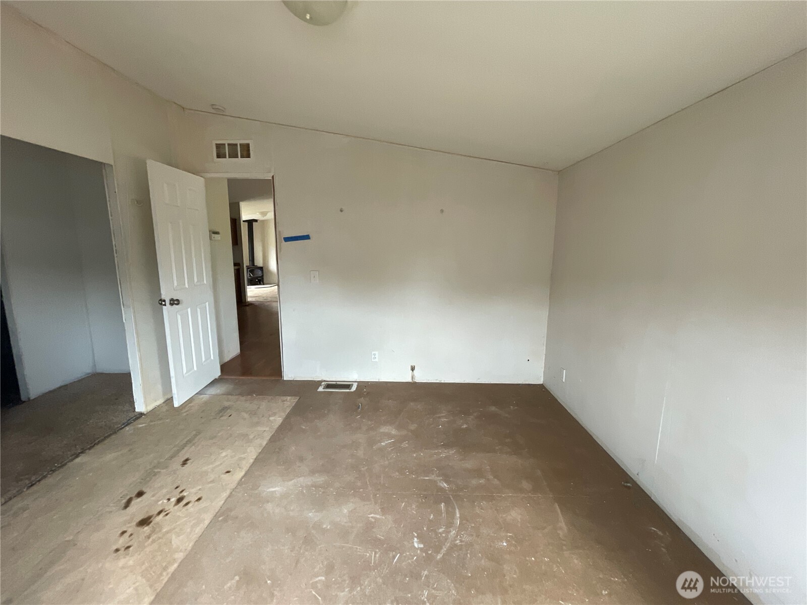 821 G Street Vader, WA 98593 - Photo 10 of 24