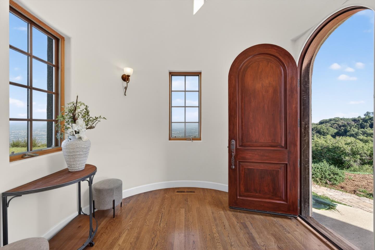17599 Montebello Road Cupertino, CA 95014 - Photo 12 of 78 Gallery Image 12