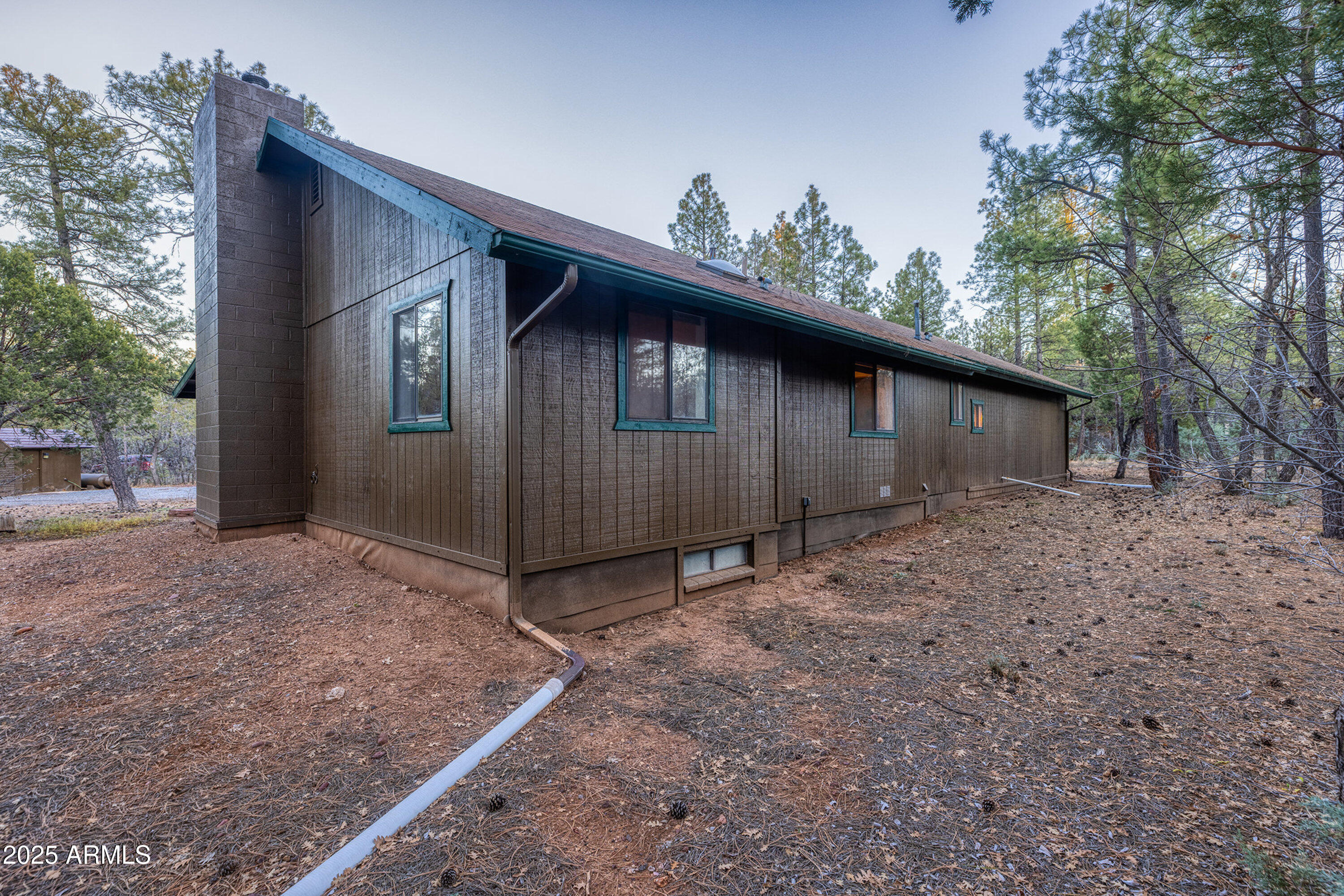 3400 Goodwill Lane Lakeside, AZ 85929 - Photo 6 of 43 a backyard of a house