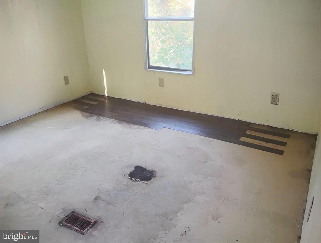 738 Park Line Road Stanley, VA 22851 - Photo 11 of 16 Gallery Image 11
