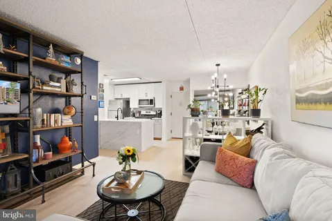$225,000 | 60 South Van Dorn Street, Unit 306, Alexandria, VA 22304