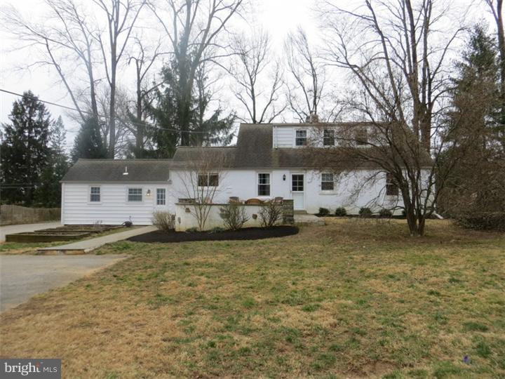 65 Conestoga Road Devon, PA 19333 - Photo 4 of 25 Exterior Back