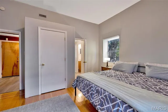 $1,150 | 4000 Iowa Avenue, Unit 1F, St. Louis, MO 63118