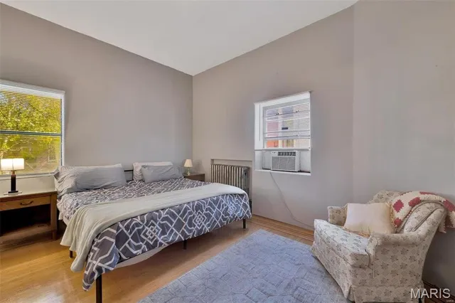 $1,150 | 4000 Iowa Avenue, Unit 1F, St. Louis, MO 63118